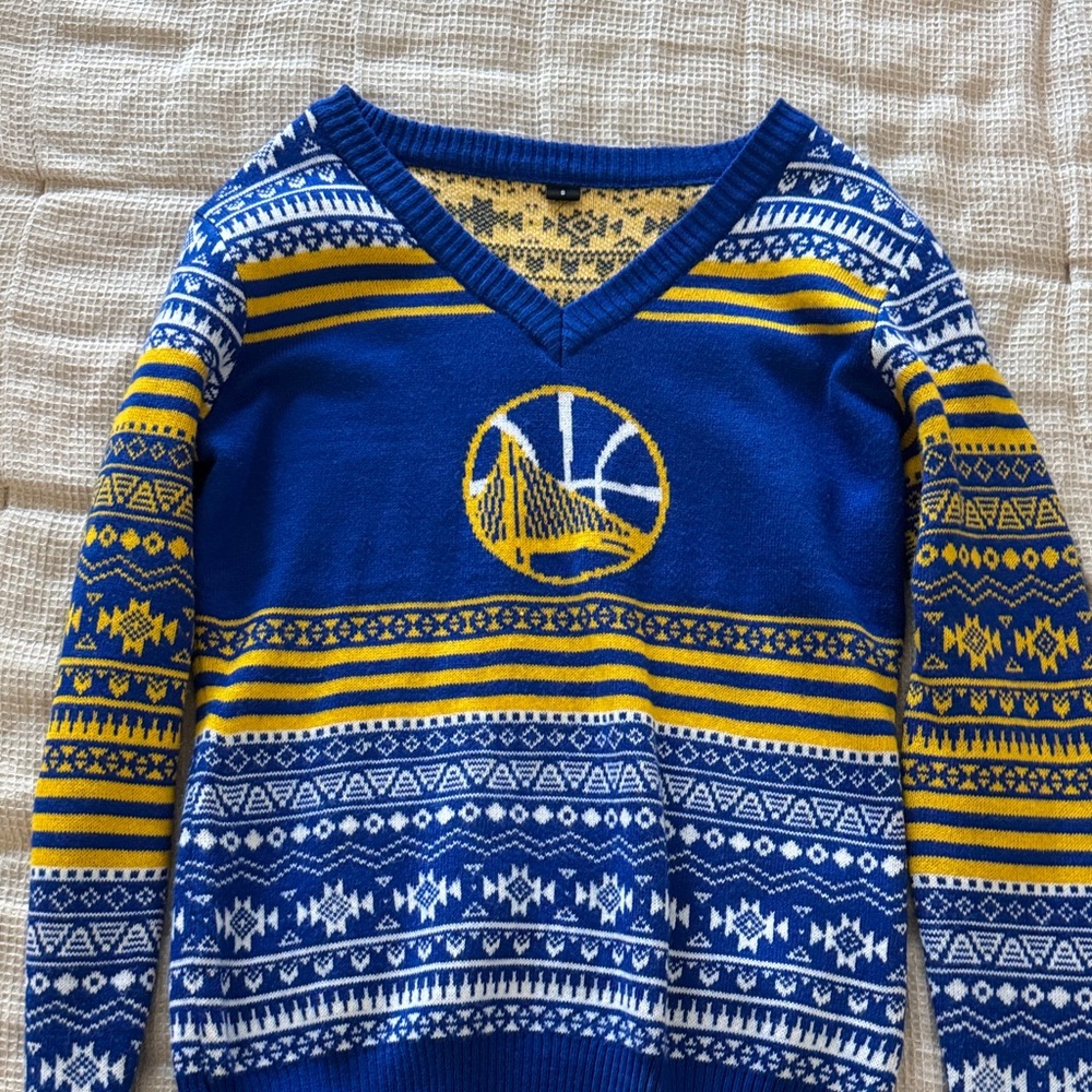 Golden State Warriors Blue & Yellow V-Neck Sweater